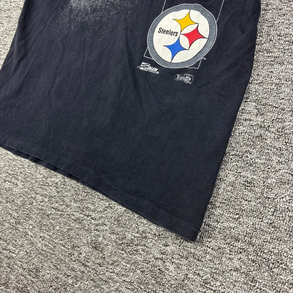 Vintage 90s Salem Sportswear Pittsburgh Steelers Black Graphic T-Shirt Size L/XL
